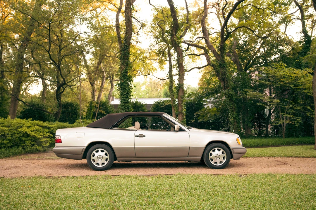 1995 Mercedes-Benz W124 E-Class - Image 27 of 31