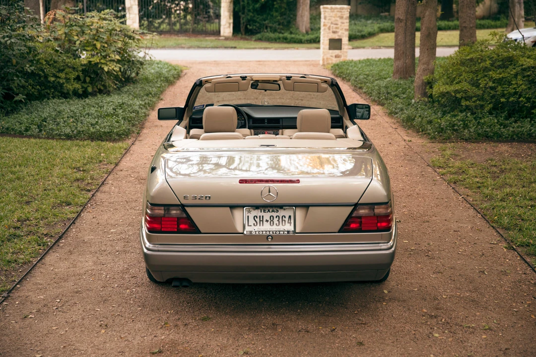 1995 Mercedes-Benz W124 E-Class - Image 20 of 31
