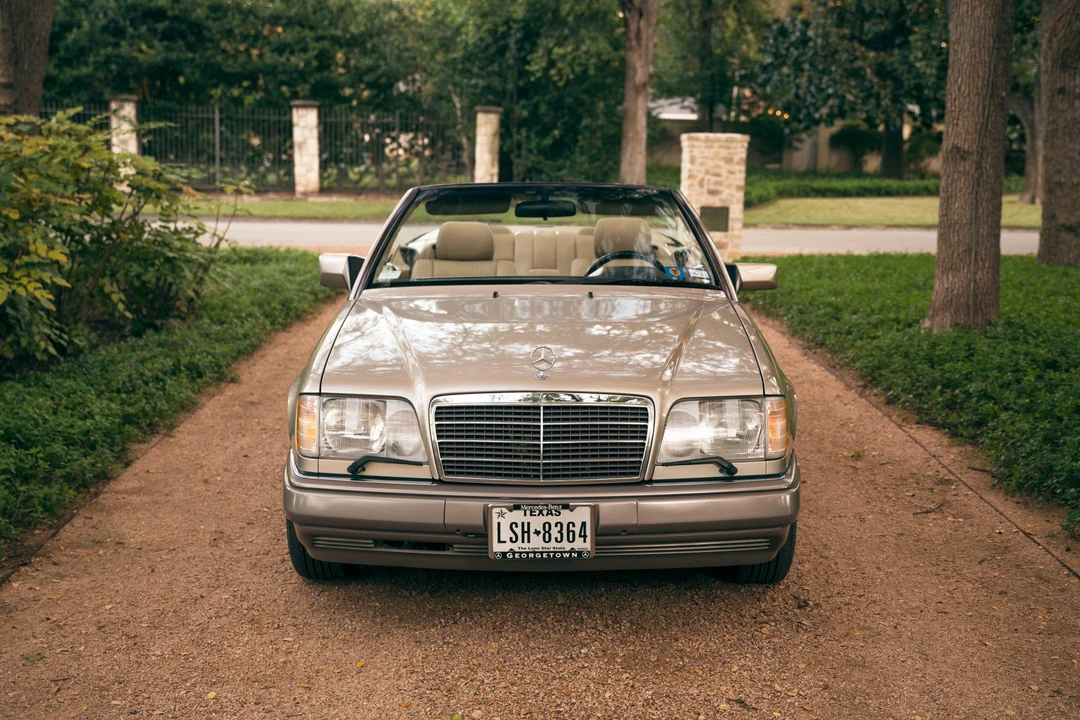 1995 Mercedes-Benz W124 E-Class - Image 6 of 31