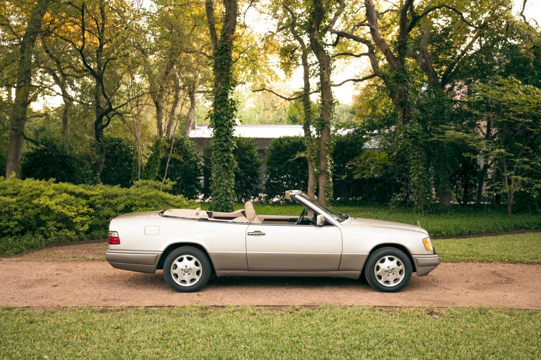 1995 Mercedes-Benz W124 E-Class - Image 24 of 31