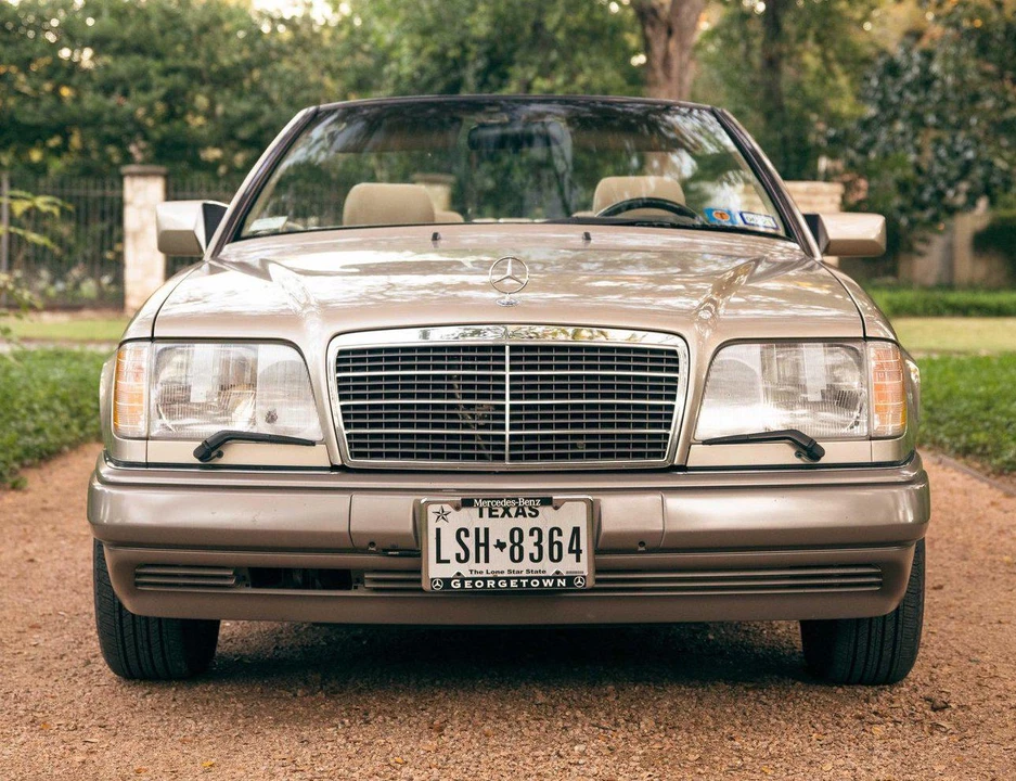 1995 Mercedes-Benz W124 E-Class - Image 2 of 31