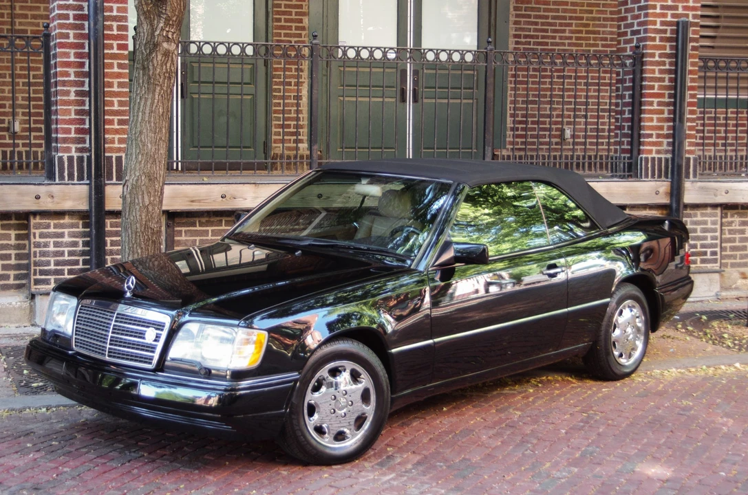 1995 Mercedes-Benz W124 E-Class - Image 6 of 31