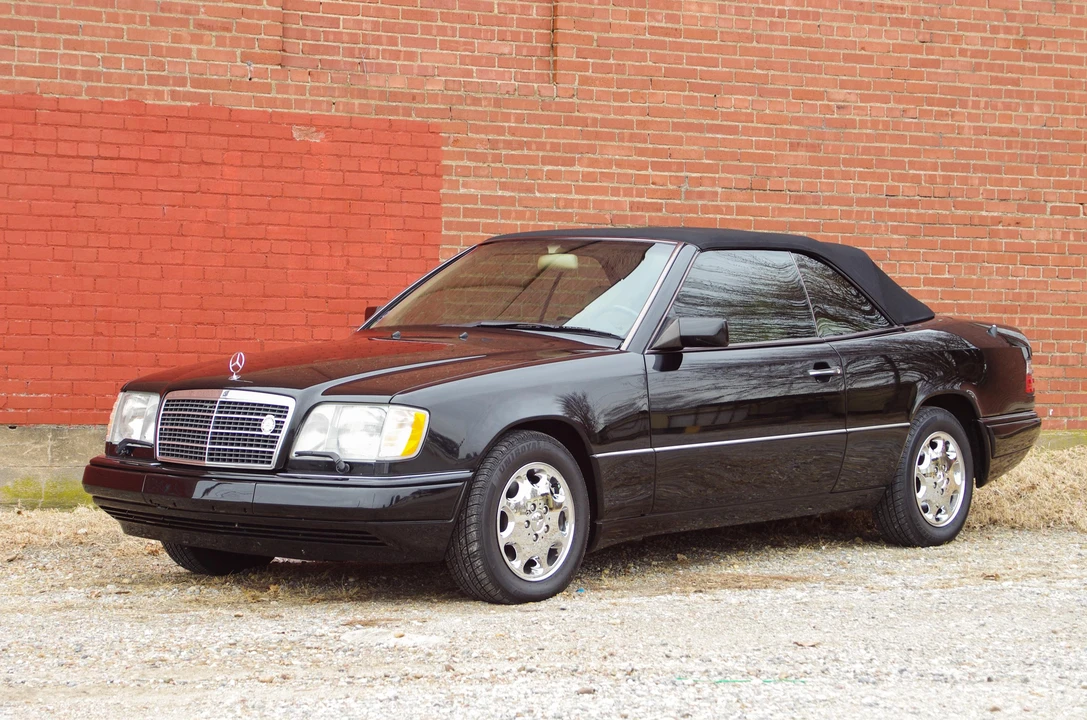 1995 Mercedes-Benz W124 E-Class - Image 10 of 31