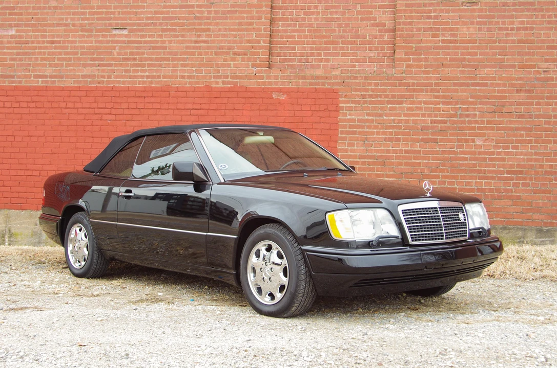 1995 Mercedes-Benz W124 E-Class - Image 19 of 31