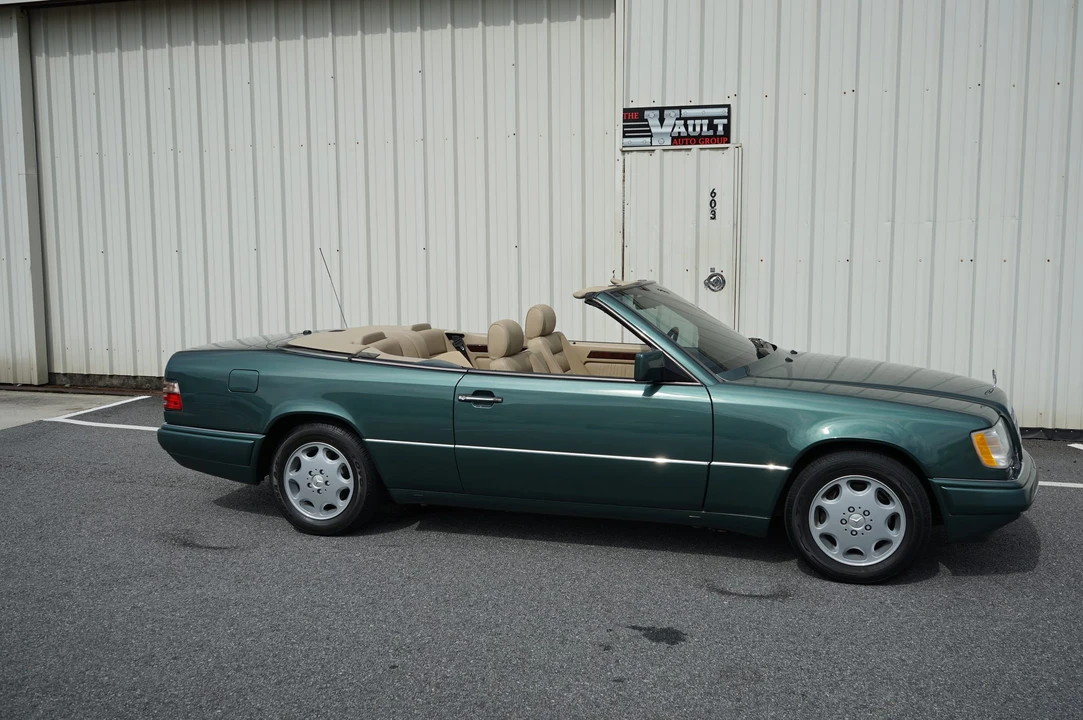 1995 Mercedes-Benz W124 E-Class - Image 19 of 31