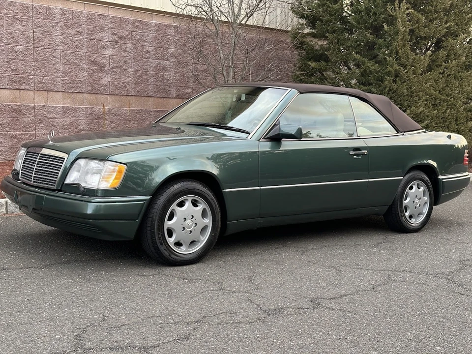 1995 Mercedes-Benz W124 E-Class - Image 23 of 31