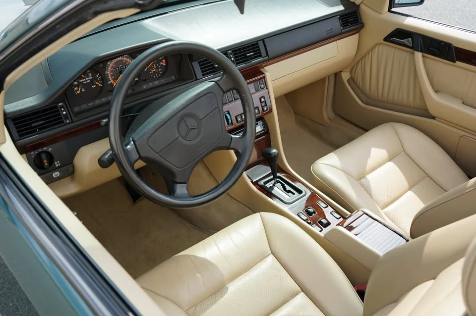 1995 Mercedes-Benz W124 E-Class - Image 4 of 20