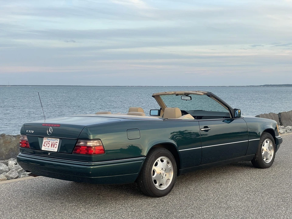 1995 Mercedes-Benz W124 E-Class - Image 14 of 31