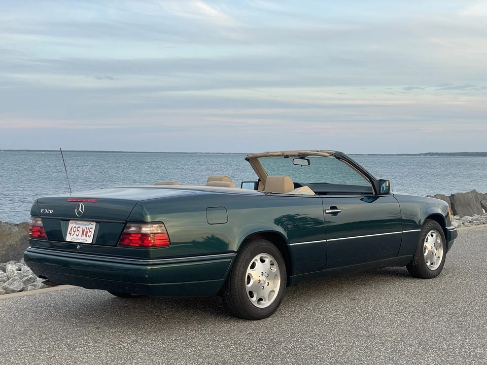1995 Mercedes-Benz W124 E-Class - Image 15 of 31