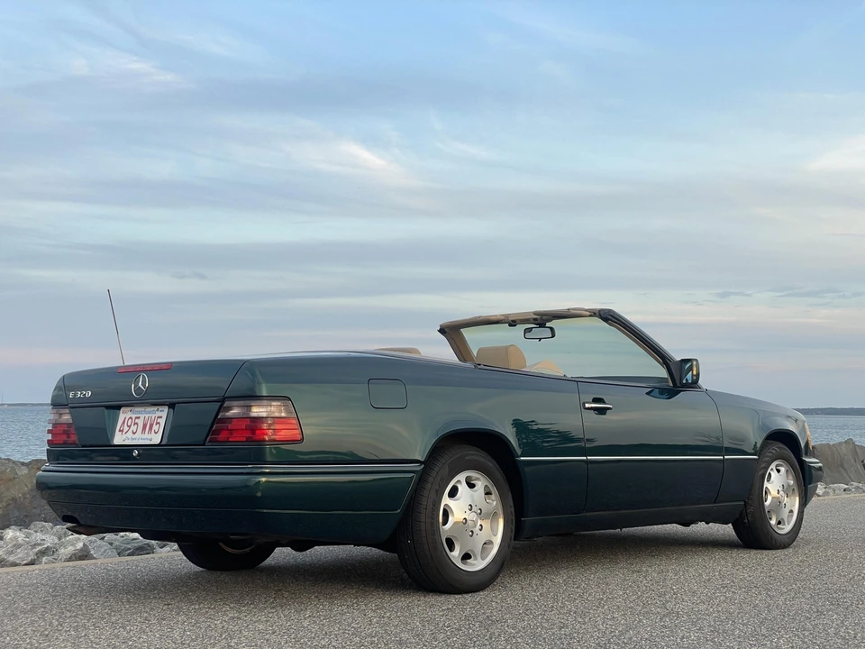 1995 Mercedes-Benz W124 E-Class - Image 17 of 31