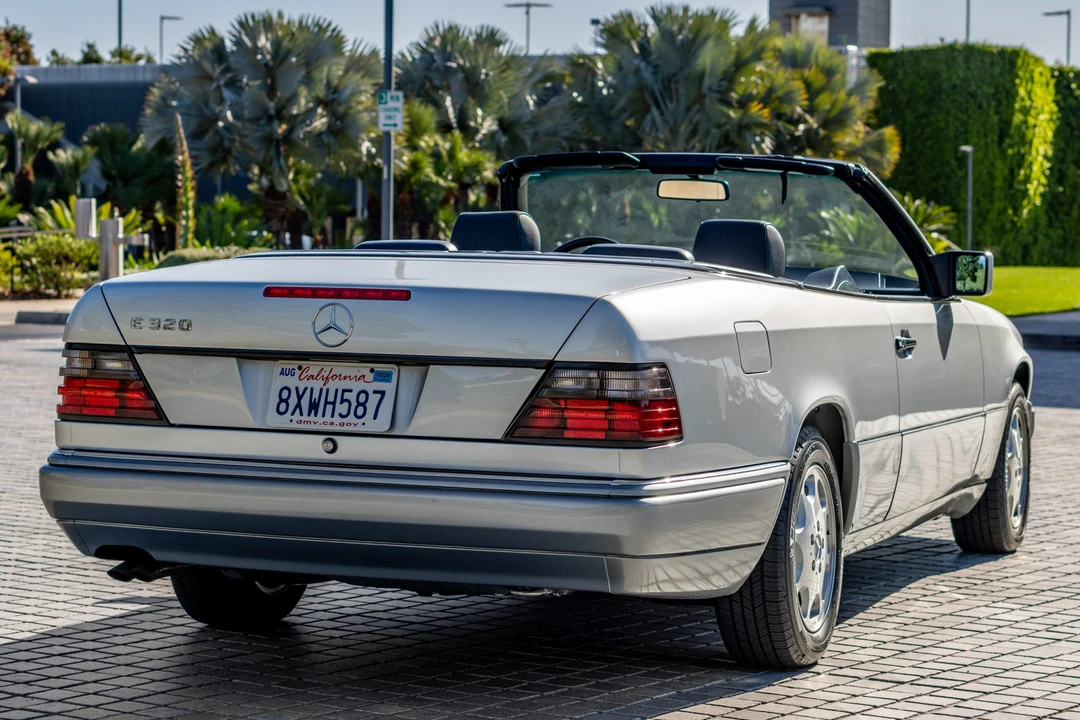 1995 Mercedes-Benz W124 E-Class - Image 5 of 31