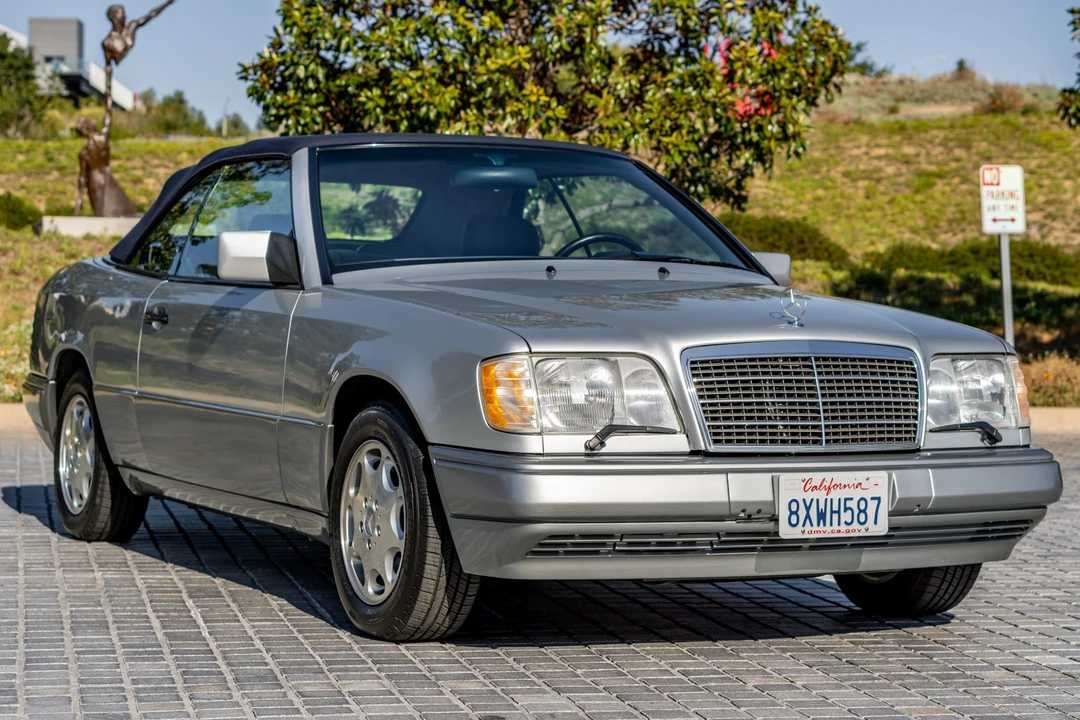 1995 Mercedes-Benz W124 E-Class - Image 11 of 31