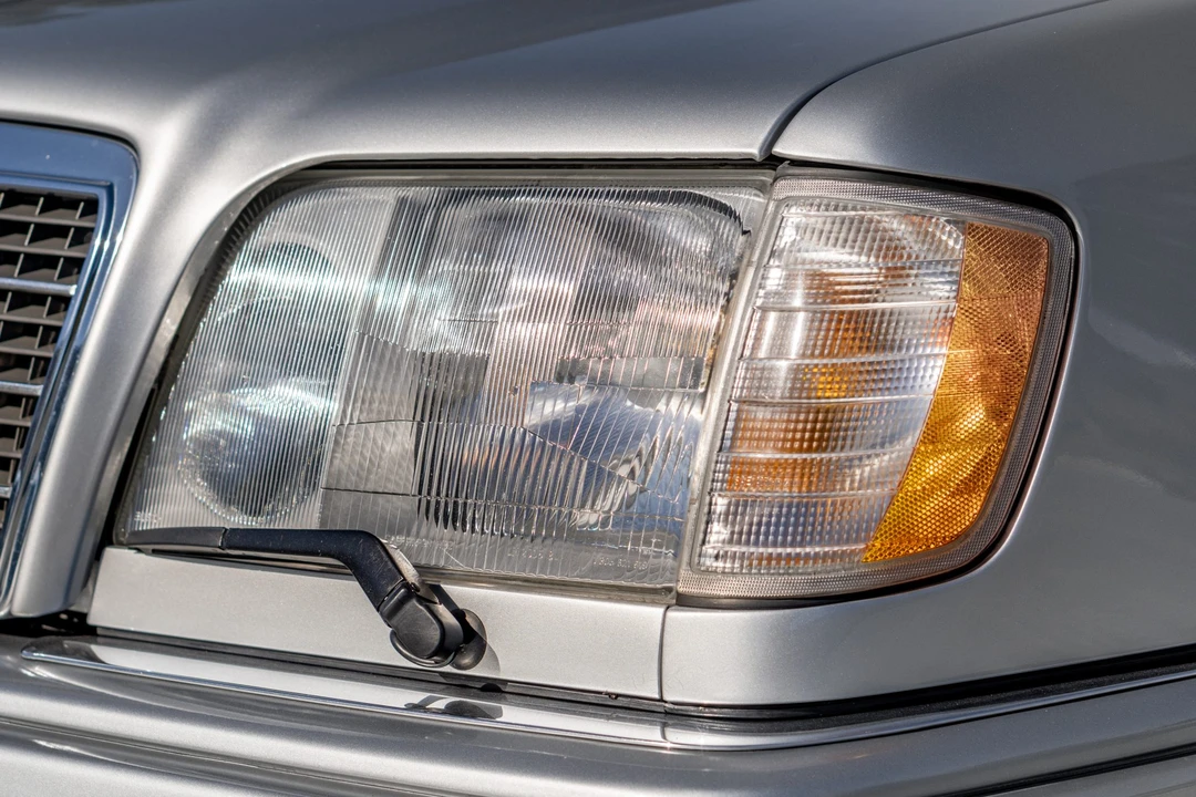 1995 Mercedes-Benz W124 E-Class - Image 22 of 31