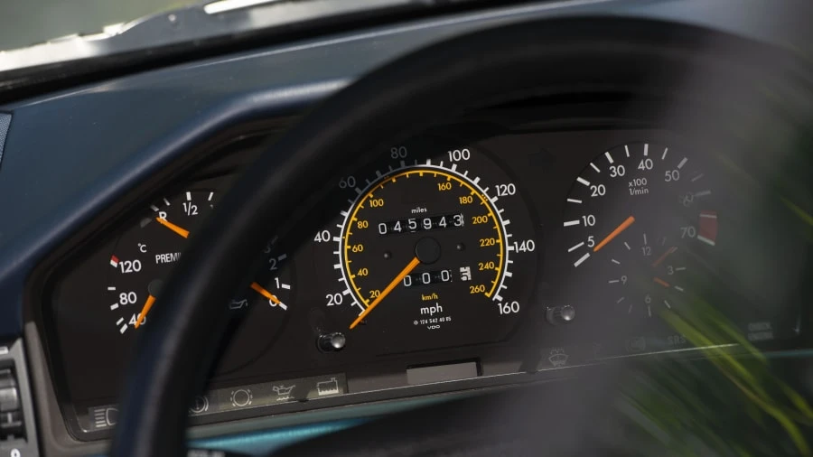 1995 Mercedes-Benz W124 E-Class - Image 7 of 25