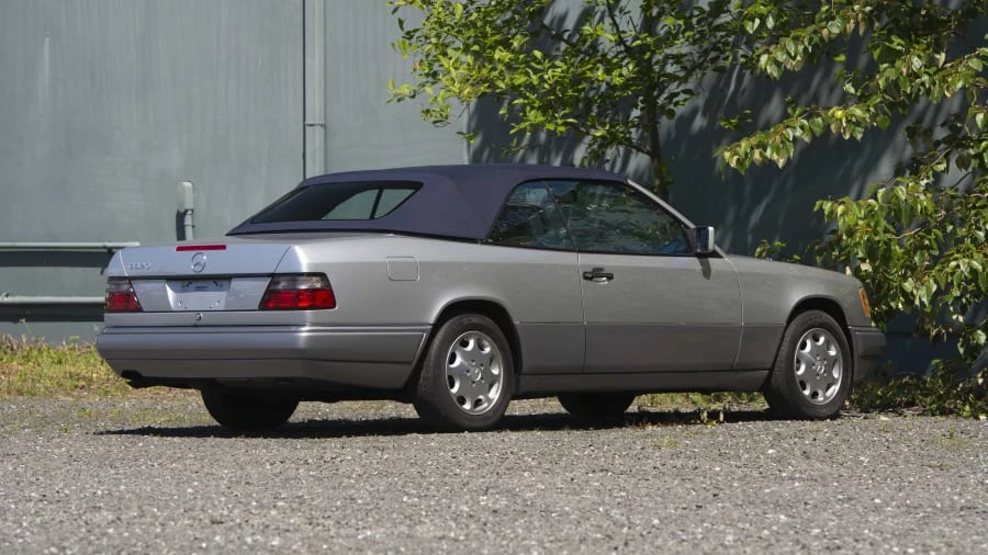 1995 Mercedes-Benz W124 E-Class - Image 23 of 25