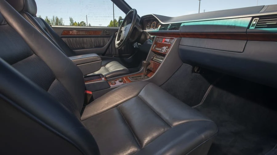 1995 Mercedes-Benz W124 E-Class - Image 9 of 25