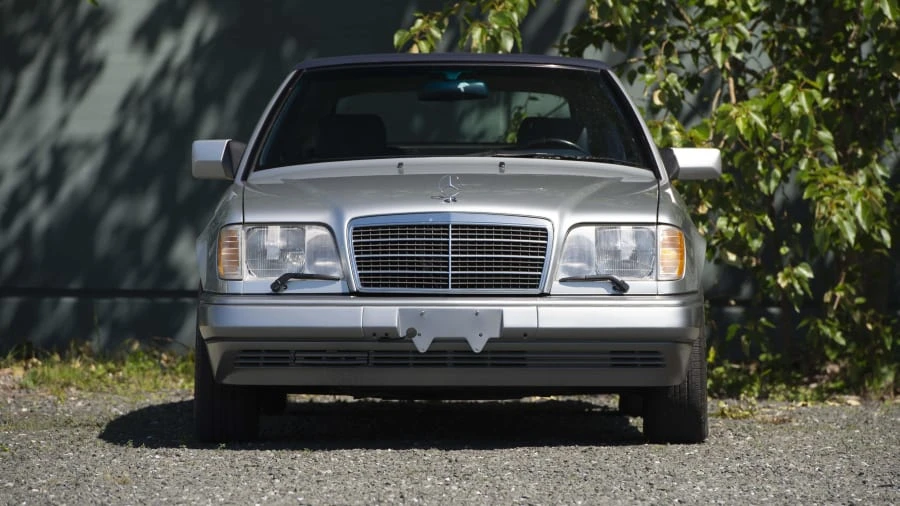 1995 Mercedes-Benz W124 E-Class - Image 14 of 25