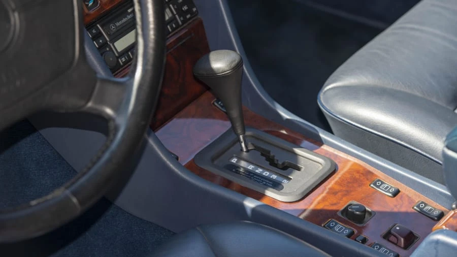 1995 Mercedes-Benz W124 E-Class - Image 6 of 25