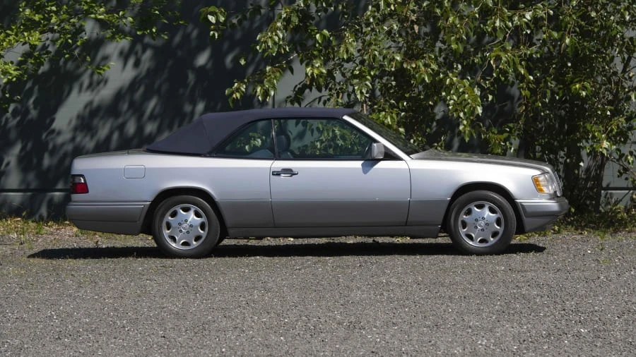 1995 Mercedes-Benz W124 E-Class - Image 24 of 25