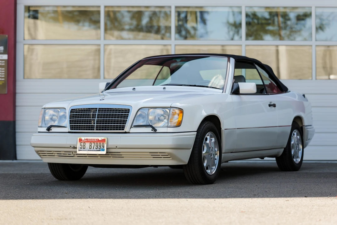 1995 Mercedes-Benz W124 E-Class - Image 16 of 31