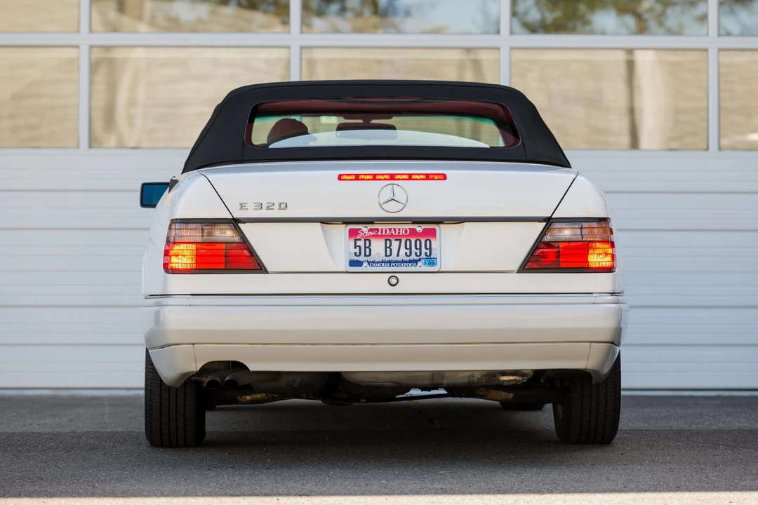 1995 Mercedes-Benz W124 E-Class - Image 25 of 31