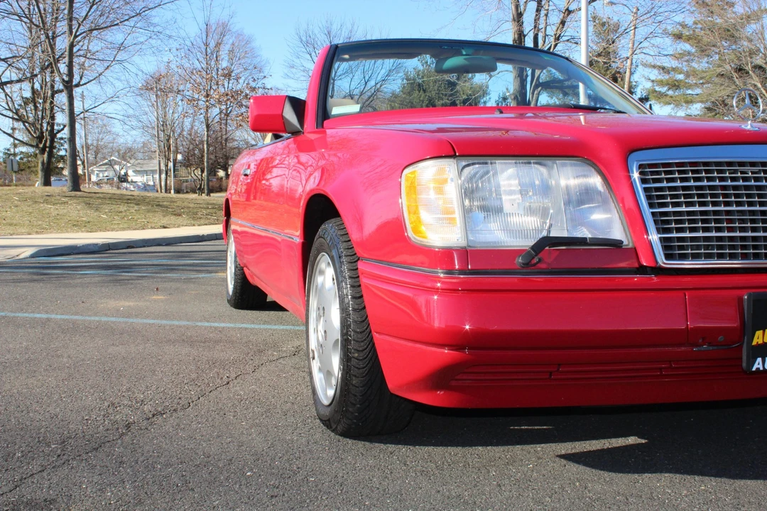 1995 Mercedes-Benz W124 E-Class - Image 15 of 31