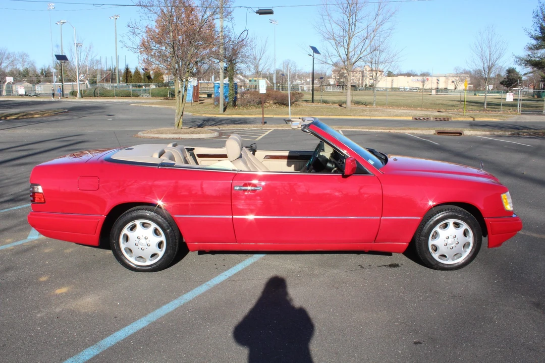 1995 Mercedes-Benz W124 E-Class - Image 5 of 31