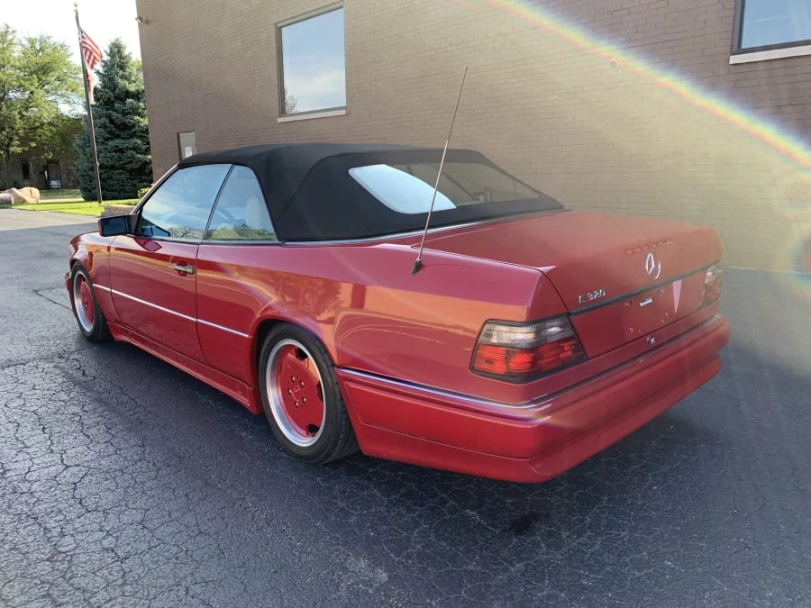 1995 Mercedes-Benz W124 E-Class - Image 4 of 13