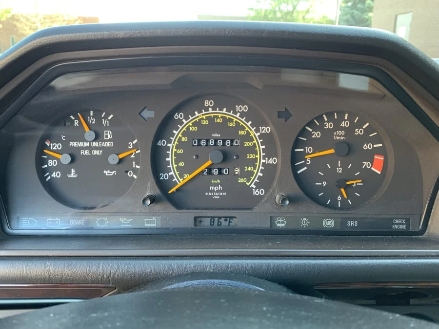 1995 Mercedes-Benz W124 E-Class - Image 7 of 13