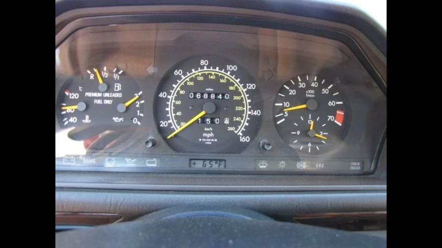 1995 Mercedes-Benz W124 E-Class - Image 5 of 12