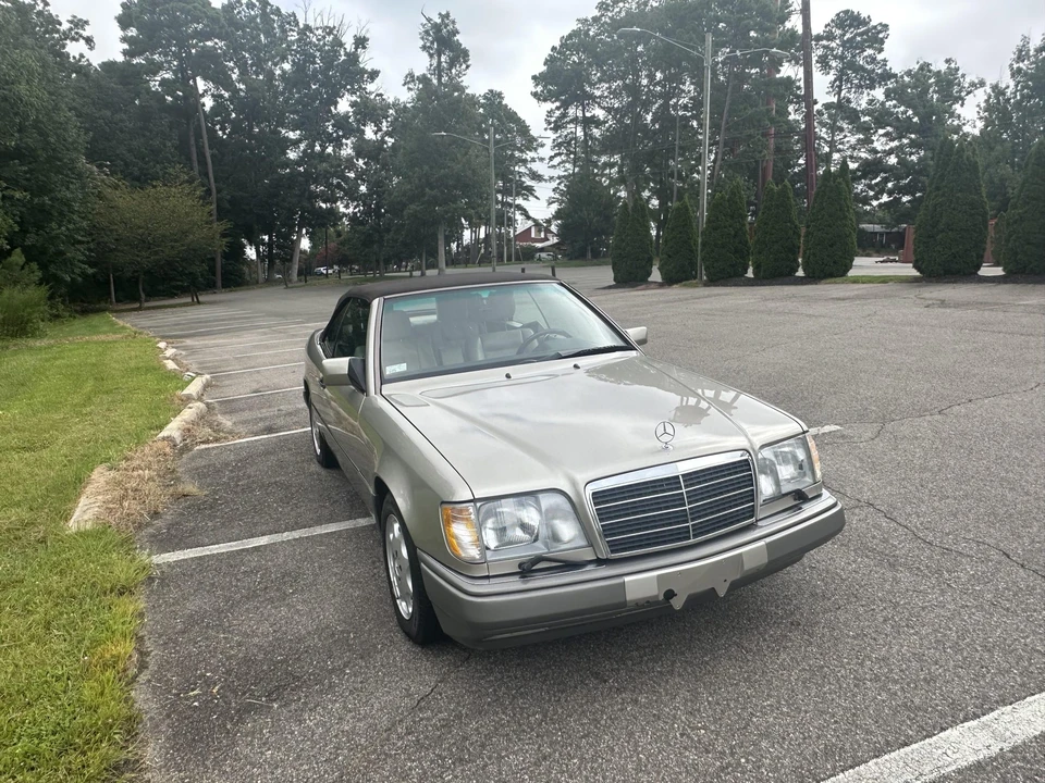 1995 Mercedes-Benz W124 E-Class - Image 14 of 31