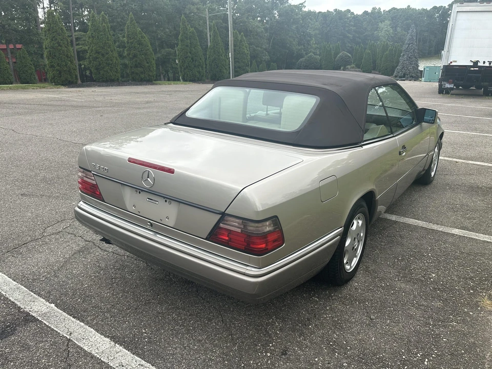 1995 Mercedes-Benz W124 E-Class - Image 28 of 31