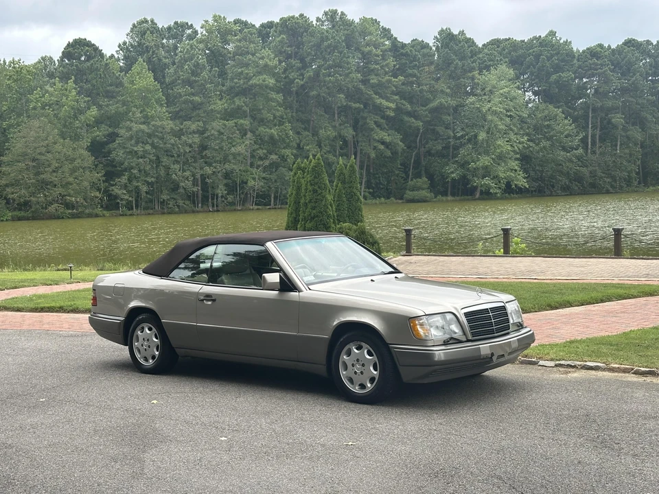 1995 Mercedes-Benz W124 E-Class - Image 17 of 31