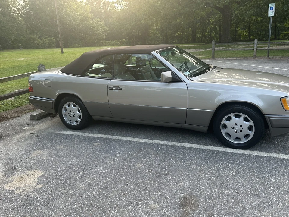1995 Mercedes-Benz W124 E-Class - Image 20 of 31