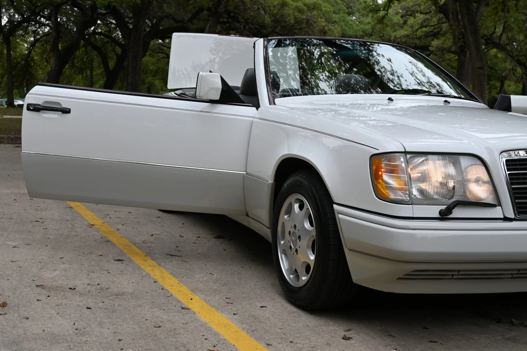 1995 Mercedes-Benz W124 E-Class - Image 30 of 31