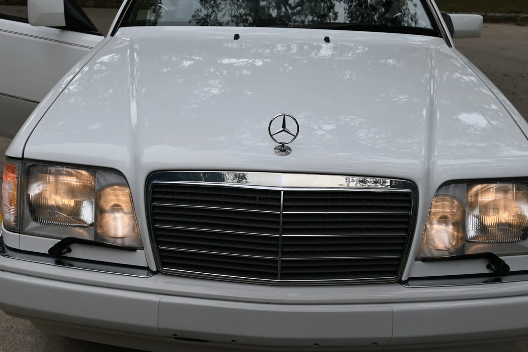 1995 Mercedes-Benz W124 E-Class - Image 31 of 31