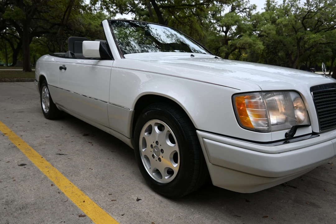 1995 Mercedes-Benz W124 E-Class - Image 29 of 31