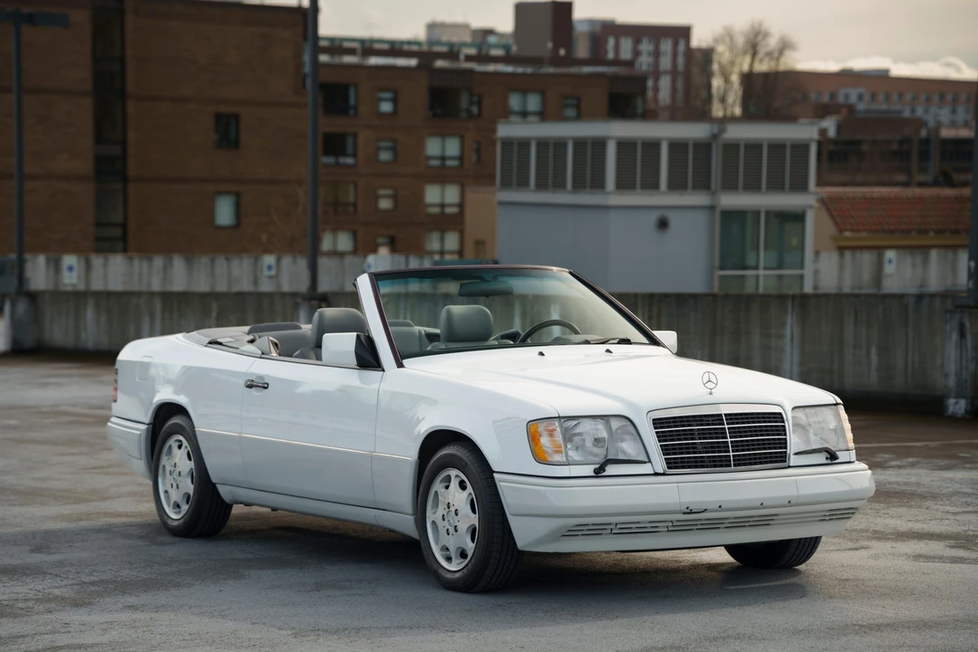 1995 Mercedes-Benz W124 E-Class - Image 16 of 31