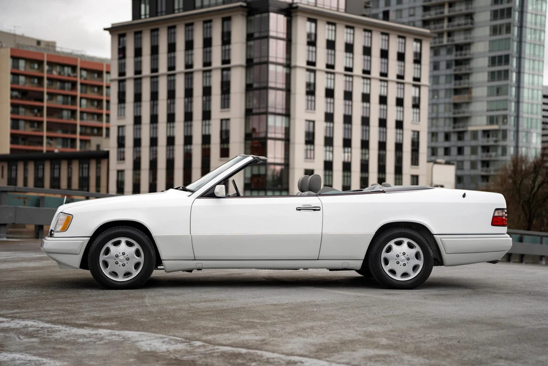1995 Mercedes-Benz W124 E-Class - Image 9 of 31
