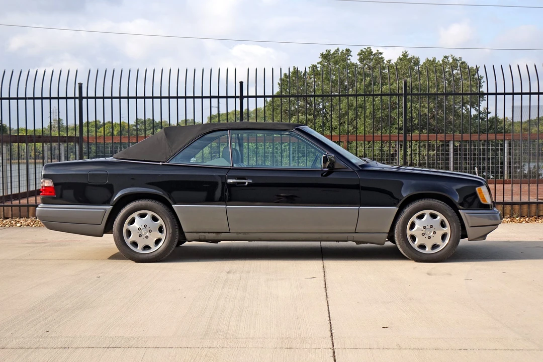 1995 Mercedes-Benz W124 E-Class - Image 6 of 31