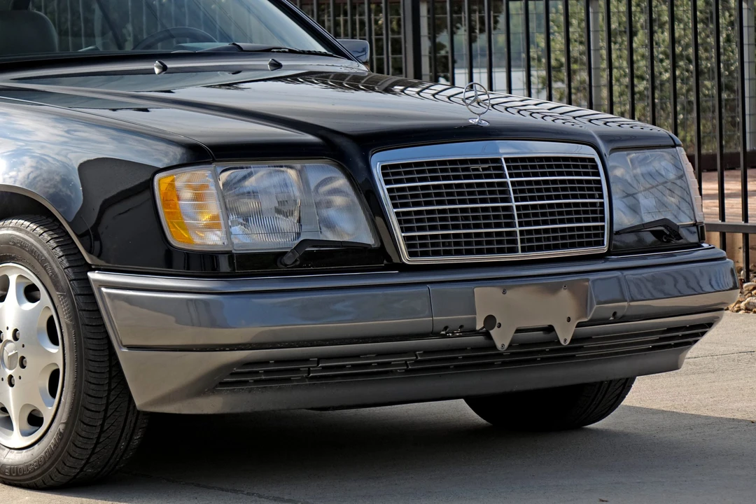 1995 Mercedes-Benz W124 E-Class - Image 26 of 31