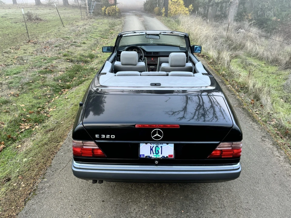 1995 Mercedes-Benz W124 E-Class - Image 28 of 31