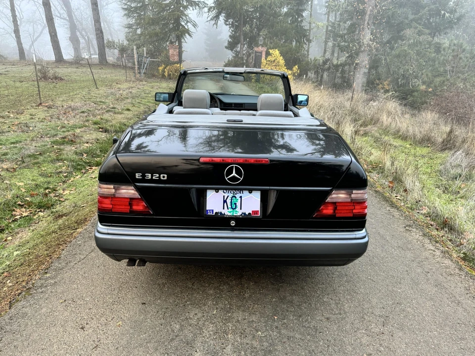 1995 Mercedes-Benz W124 E-Class - Image 30 of 31