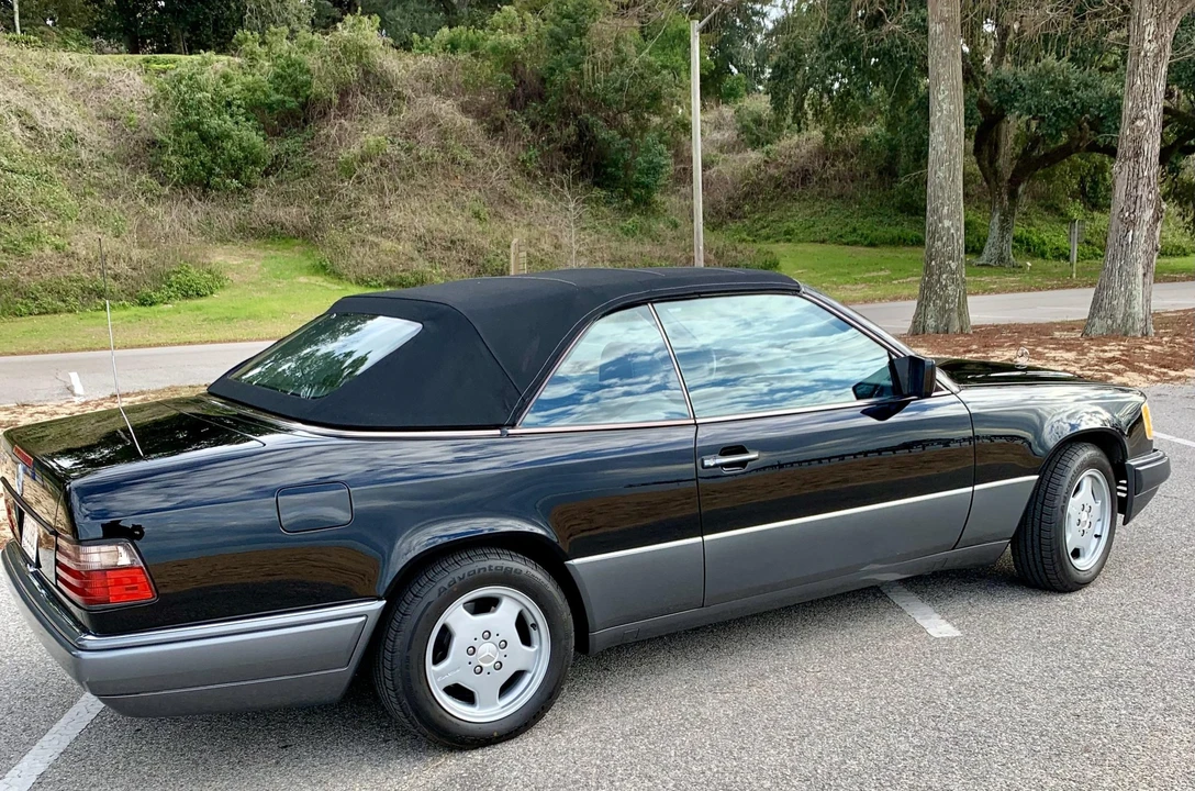 1995 Mercedes-Benz W124 E-Class - Image 9 of 31