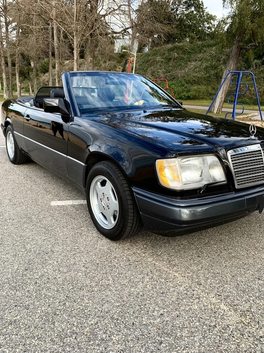 1995 Mercedes-Benz W124 E-Class - Image 29 of 31
