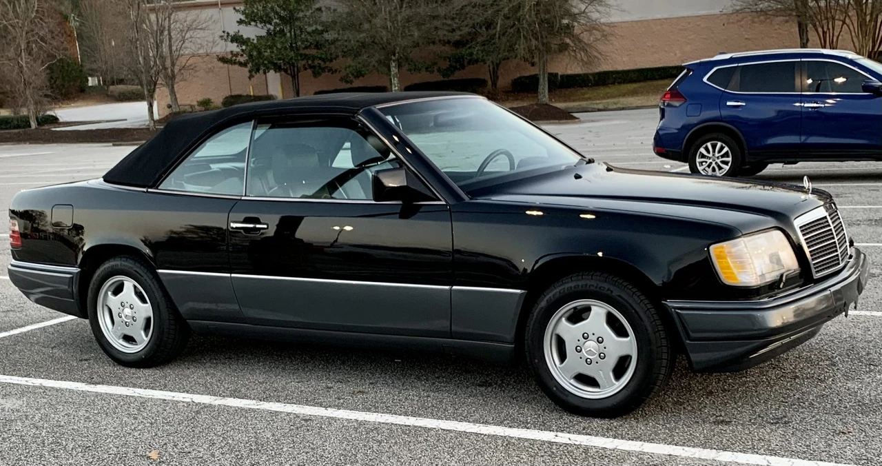 1995 Mercedes-Benz W124 E-Class - Image 8 of 31