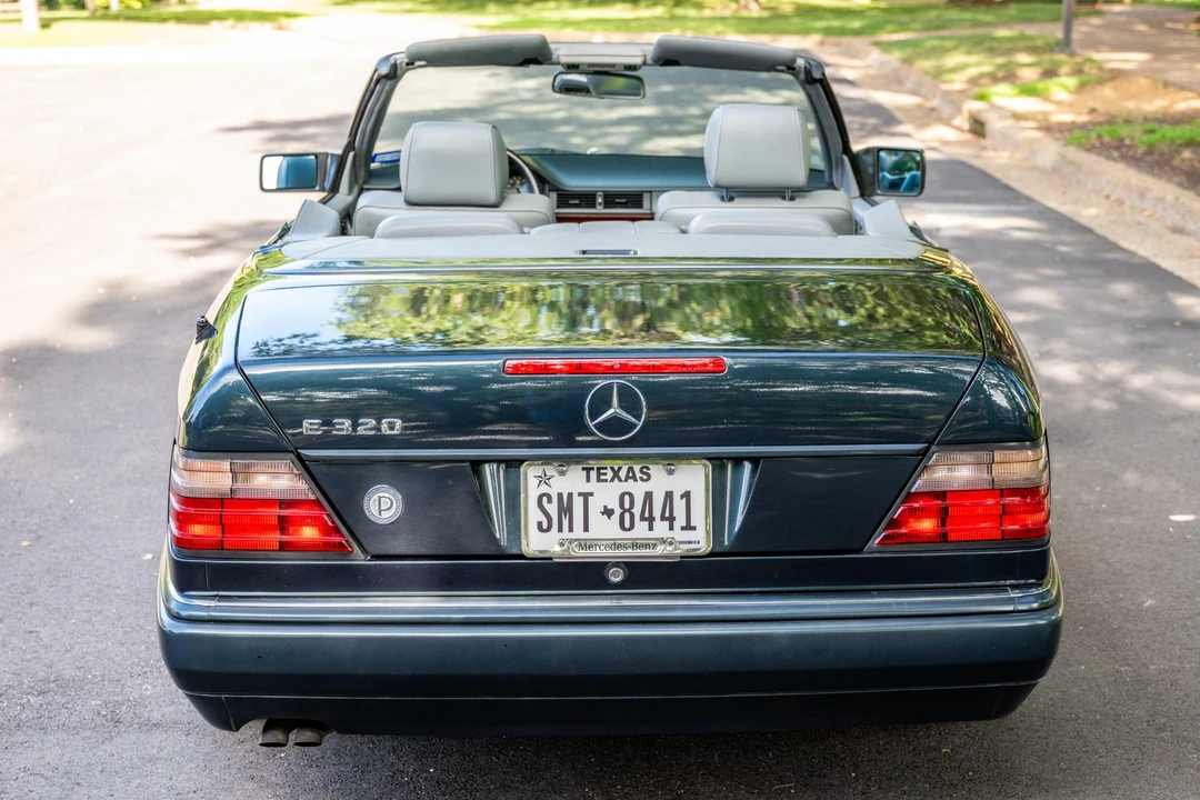 1995 Mercedes-Benz W124 E-Class - Image 7 of 31