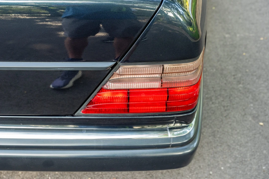 1995 Mercedes-Benz W124 E-Class - Image 28 of 31
