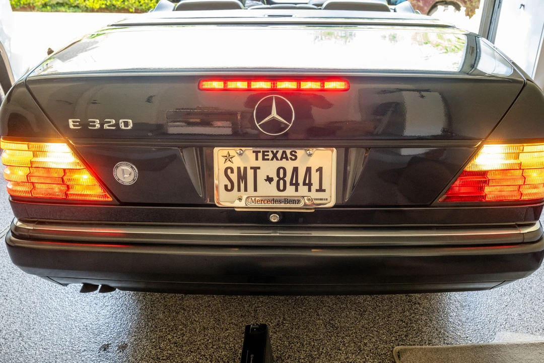 1995 Mercedes-Benz W124 E-Class - Image 31 of 31
