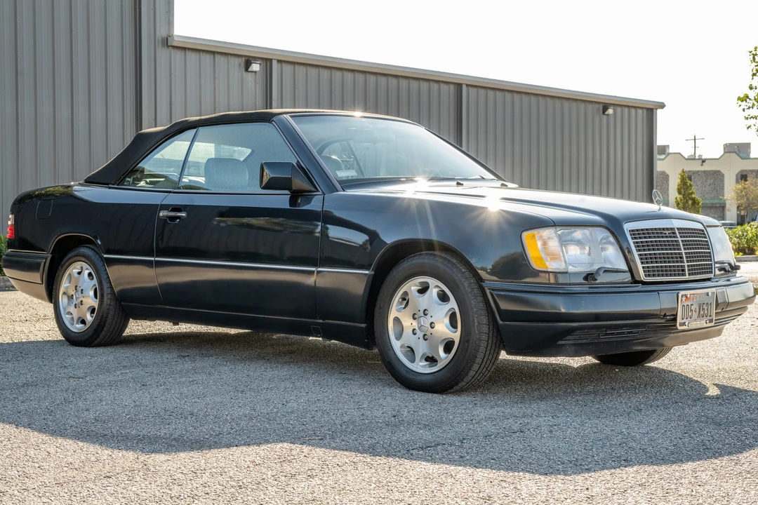 1995 Mercedes-Benz W124 E-Class - Image 11 of 31